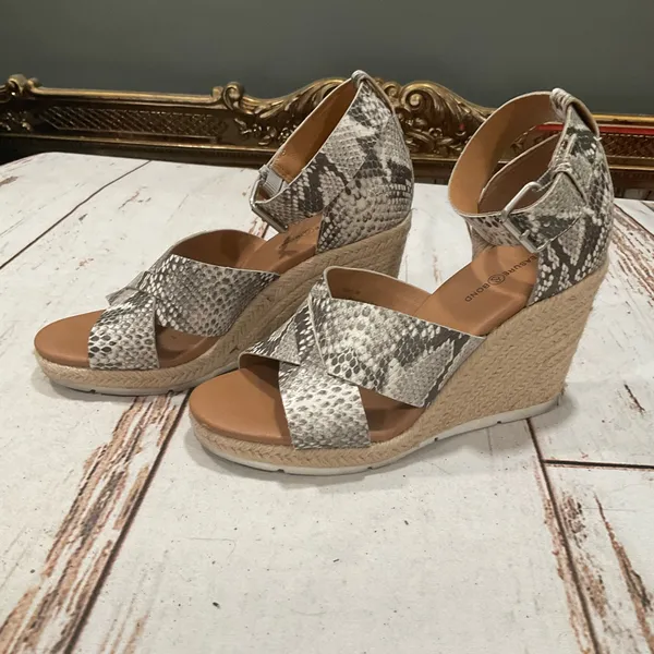 Treasure & Bond Poppy Espadrille Wedge Snake Print Wedge Sandals‎ - Image 9