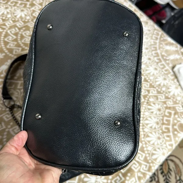 Handbag/Purse Black w/embossed Skulls/ Chain Straps - Great Condition - Image 5