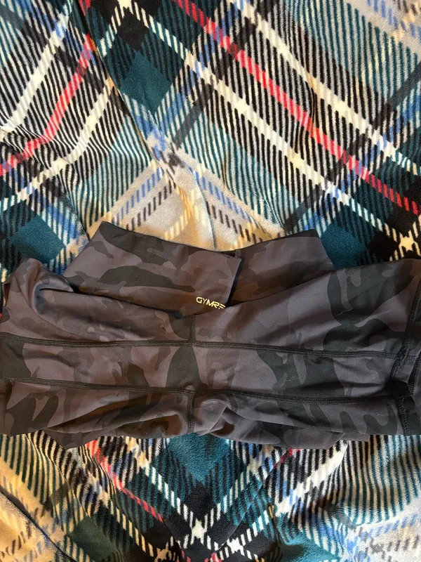 Gymreapers Black Camo Shorts Size M - Image 4
