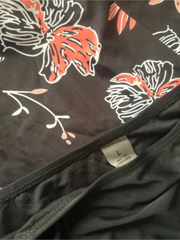 Black Floral High-Waist Bikini Set - Coral & White Flowers - Image 2