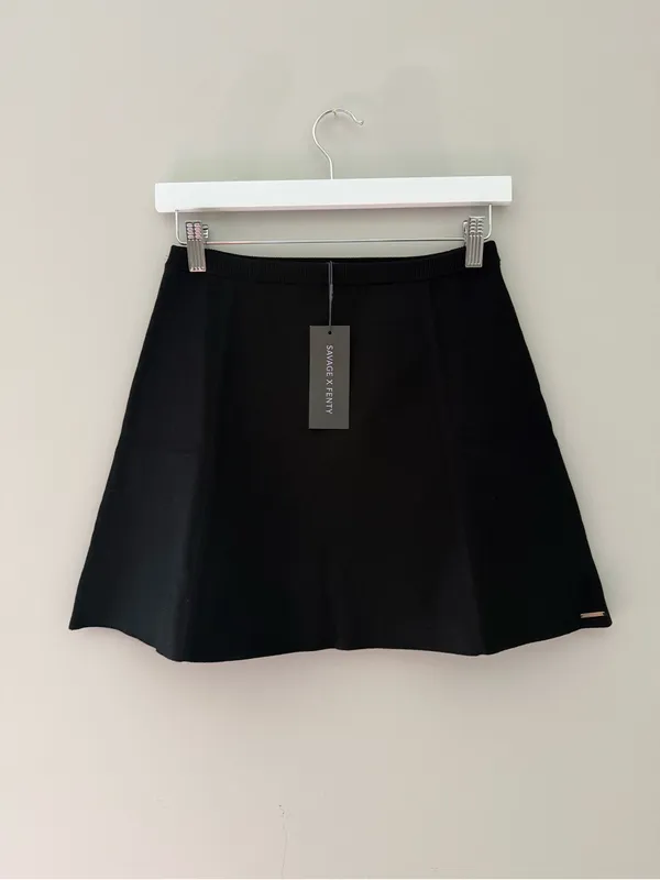 NWT Savage X Fenty Black A Line Mini Skirt Size S - Image 3