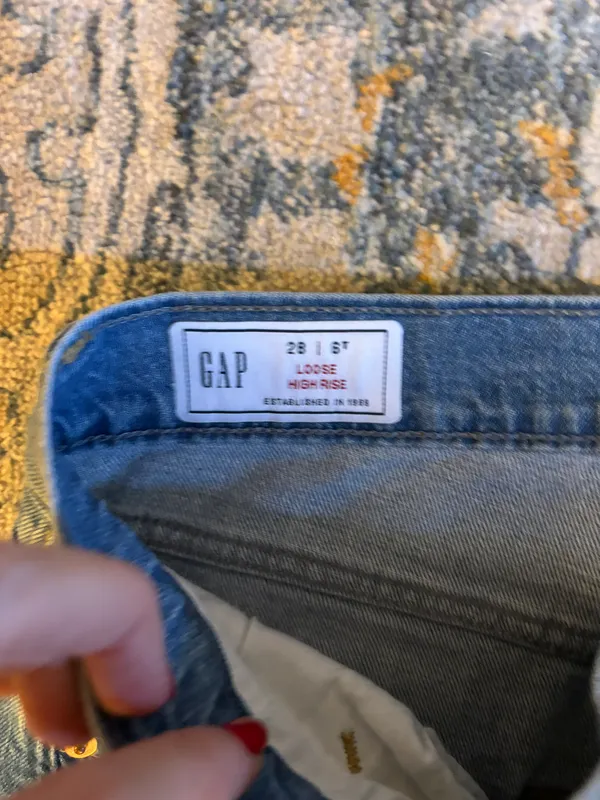 Gap Size 6 Tall/ 28 Jeans - Image 5