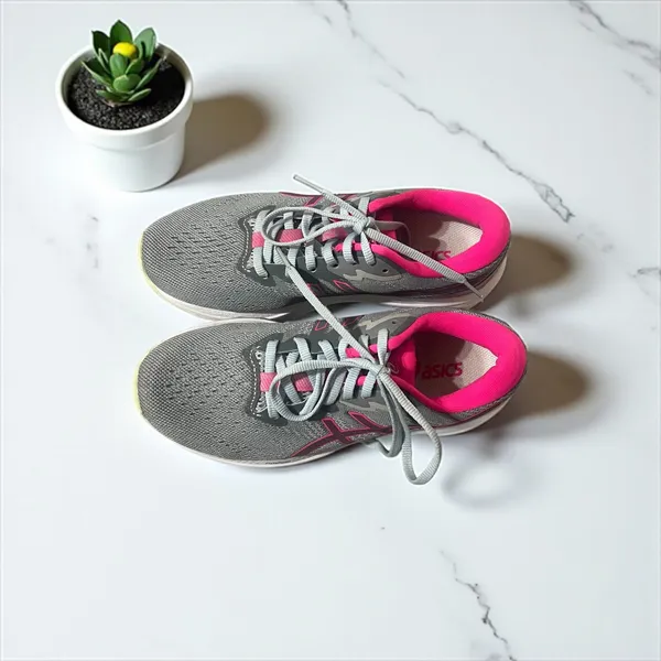 ASICS GT-1000 Women’s Gray and Pink Running Shoes Sneakers‎ Size 7.5 - Image 5