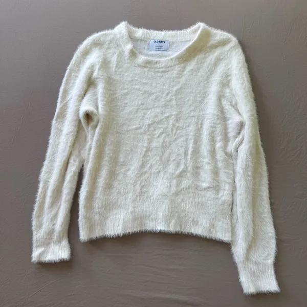 Old Navy Fuzzy Eyelash Crewneck Sweater - Image 5