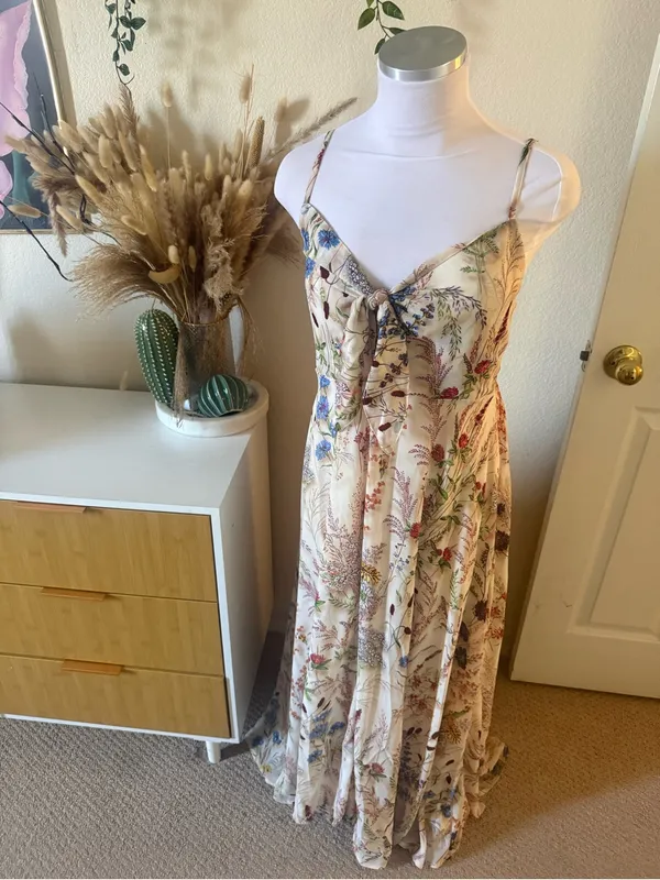NWT Retro Stage Maxi Dress - Cream Floral Print - Image 3