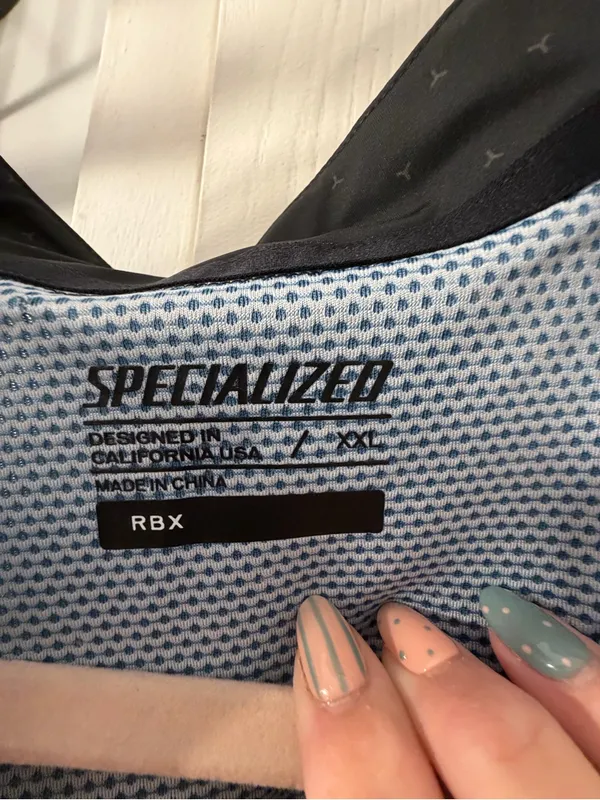 Specialized Sleeveless Women’s Cycling Jersey - Image 2