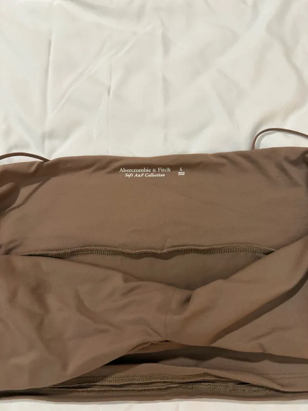 Abercrombie Spaghetti Strap Crop Top - Image 6