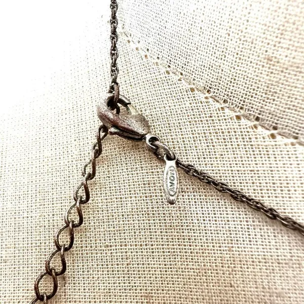 Avon vintage rhinestone pendant necklace Silver - Image 5