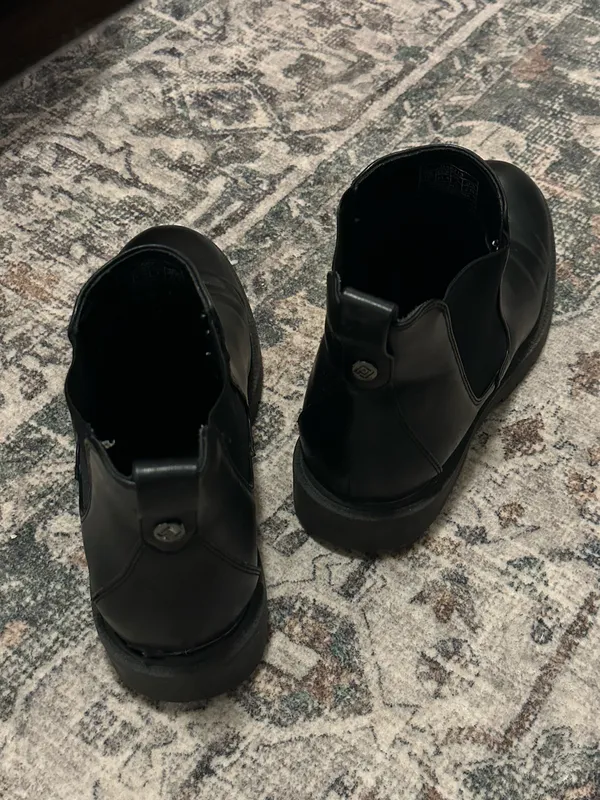 Black Chelsea boots Size 10 - Image 4