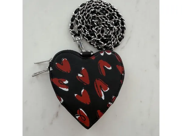 Zadig & Voltaire wallet on chain - Image 5