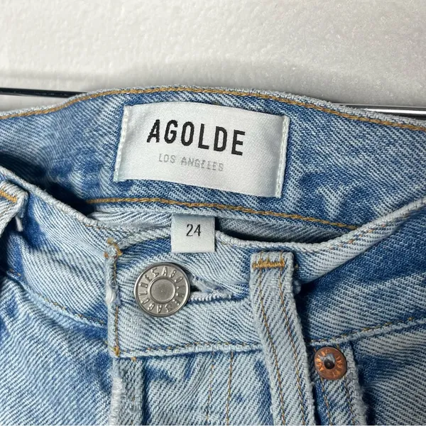 Agolde Light Wash Riley High Waist Cut Off Denim Short in Groove Size 24 - Image 9
