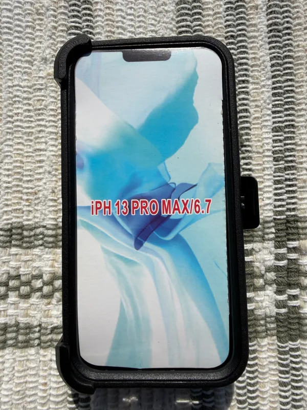 13 Pro Max protective case & clip Black - Image 2