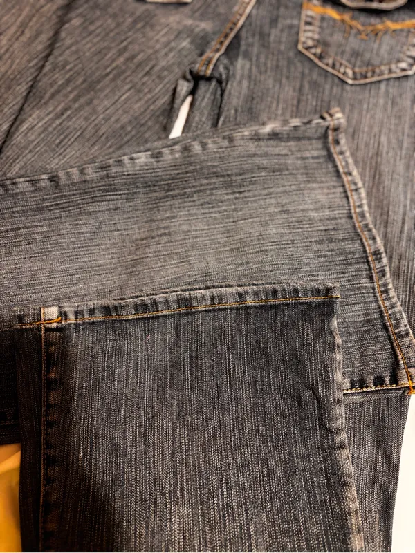 Gra 2 Womens Blue Denim Jeans Size 7 Embroidered Flap Pocket Bootcut Y2K - Image 5