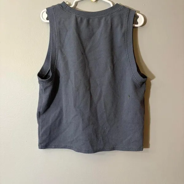 hollister grey crop top‎ - Image 3