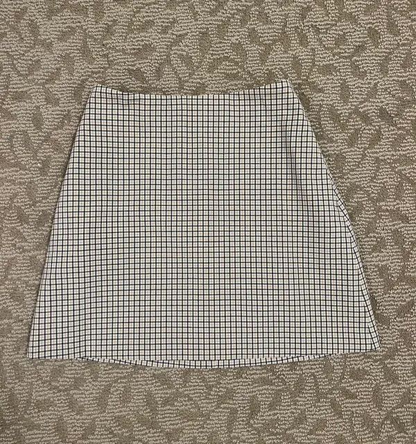 Aritzia Wilfred Checkered Skirt - Image 2