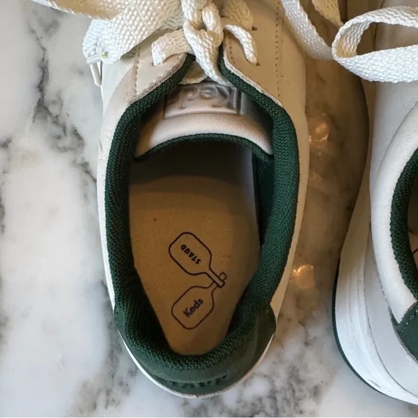 EUC KEDS X STAUD The Court Sneakers Cream and Green Women's Sz 7.5 Sold Out - Image 5