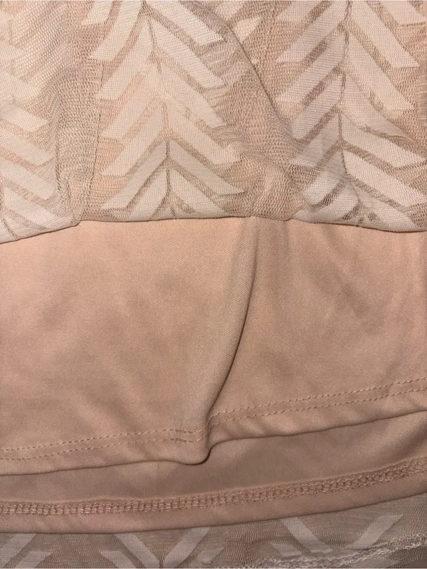 Light Cream Patterned Women's Blouse Size M - Image 3