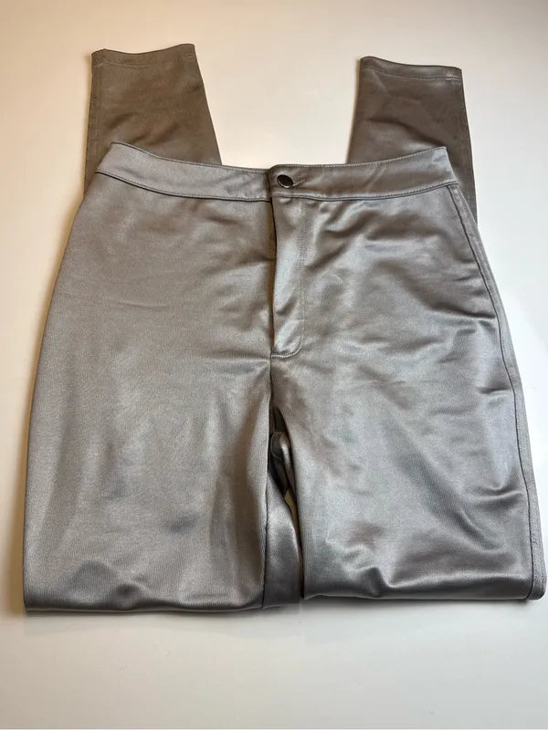 SKIMS Silver High-Waist Skinny Metallic Pants Night out , holiday Size M‎ - Image 4