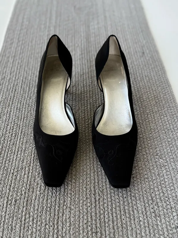 Vintage 90s Anne Klein Black Embroidered Pointed Toe D’Orsay Kitten Heels Sz 9.5 - Image 10