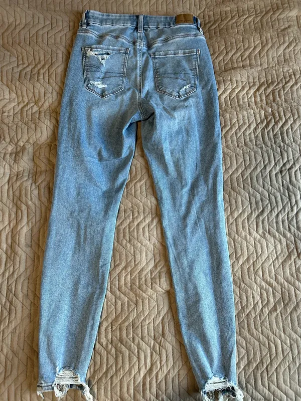 American Eagle Jeans - Image 2