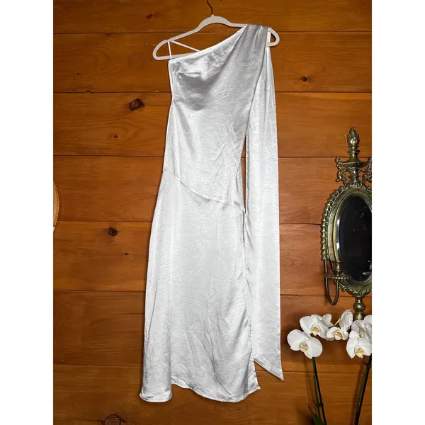 NWT Lulus Reglan White Satin One-Shoulder Sash Midi Dress Banquet Gala Size XS - Image 2