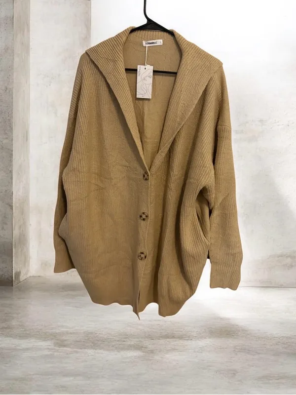 Lightweight Hooded Button-Front Cardigan in Taupe - Image 2