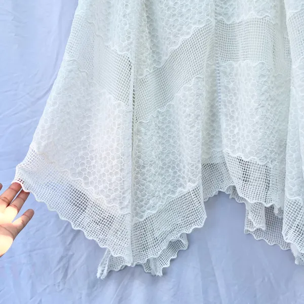 Vintage | Mid-Rise Lace Crochet Asymmetrical Midi Skirt In White Size Large - Image 3