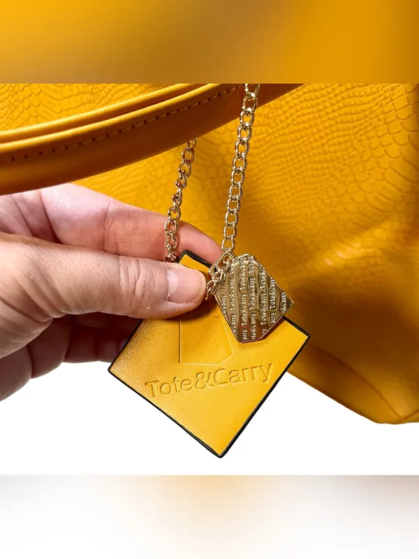 Tote&Carry Apollo Mustard Vegan Leather Snakeskin Duffle Bag NWOT - Image 2