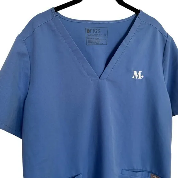 Figs Casma Three Pocket Scrub Top in Color Ceil Blue Monogram M Medical XL - Image 3