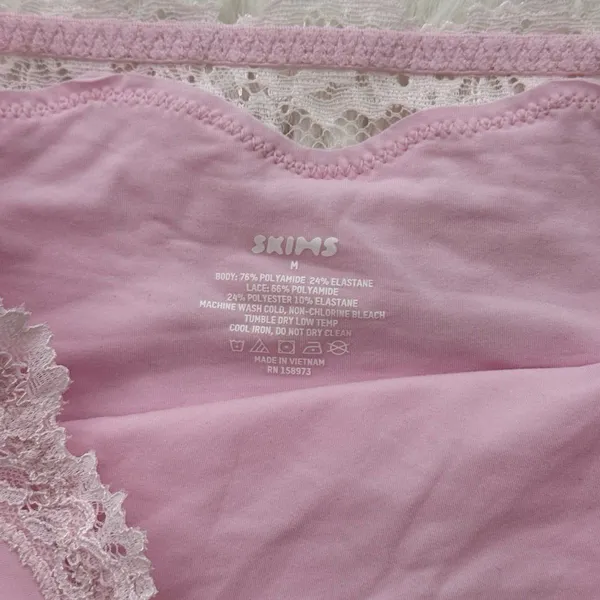 Skims Fits Everybody Lace Bandeau Cherry Blossom Multi Size Medium - Image 7