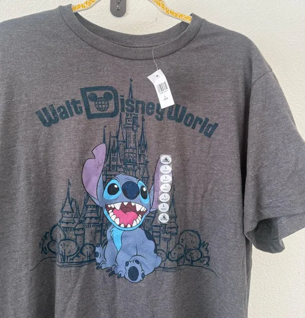 NWT Disney Parks Disney World Stitch Castle Graphic Tee Size Medium - Image 3