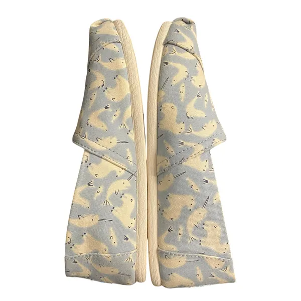 TOMS Classic Alpargata Arctic Animal Narwhal Seal Print Canvas Shoes Women’s 7.5 - Image 5