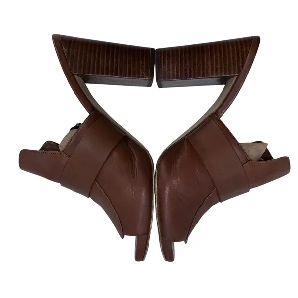 Michael Kors Brown Leather Slip On Open‎ Toe Heels Mules Slides Size 9M Gold - Image 6