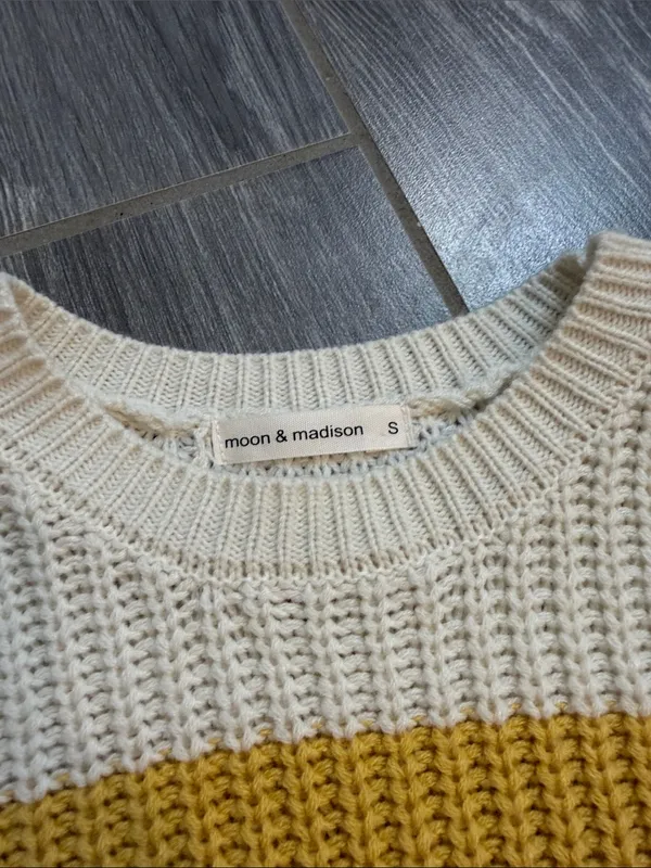 Moon & Madison Cropped Waffle-Knit Crewneck Sweater in Cream Mustard Olive small - Image 2