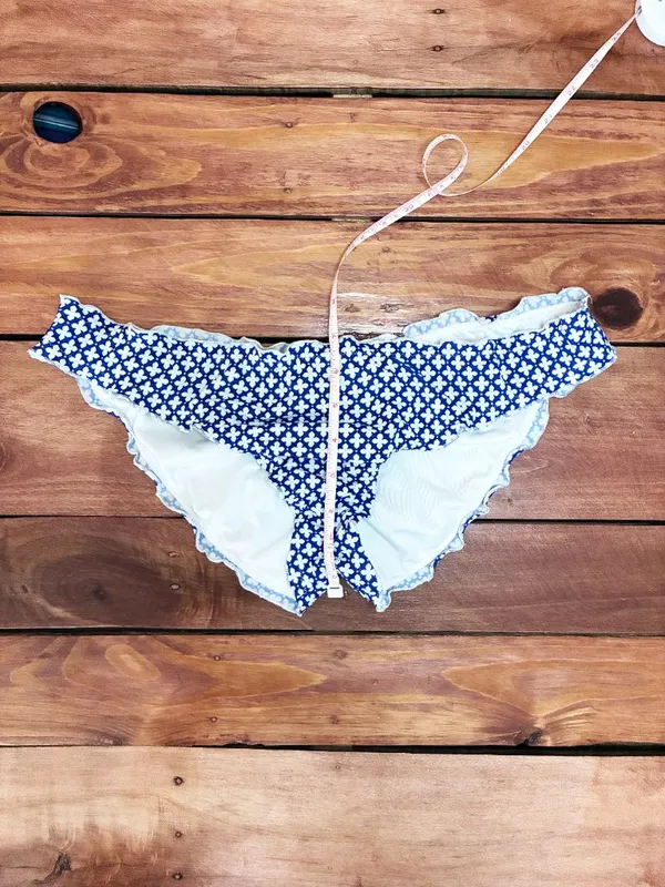 Vintage Y2K Victoria's Secret Blue Geometric Flower Ruffle Bikini Bottom - Large - Image 8