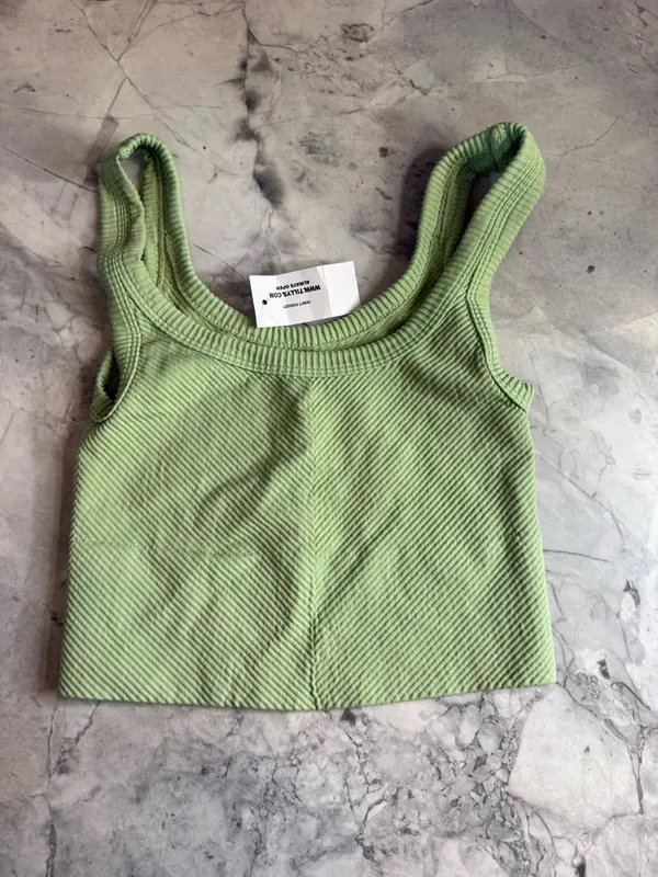 Tilly's Light Green Ribbed Crop Tank Top Sz XS NWT - Image 2