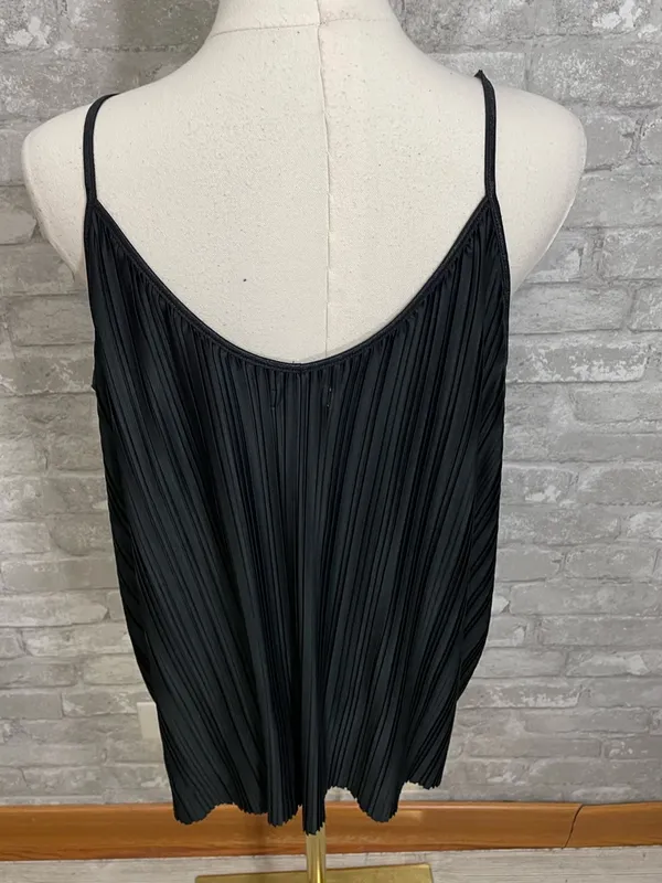 Maurices Black Plisse Swing Cami - Image 4