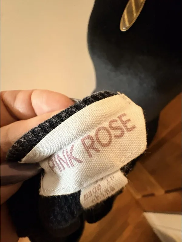 Pink Rose Top Women Blouse Gray Ribbed Knit Button-Up Scoop Neck Top M Long Sleeve - Image 8