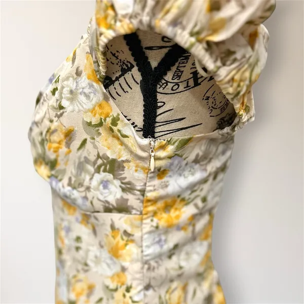 ASTR The‎ Label Yellow Floral Puff Sleeve Mini Dress S Homecoming Cottagecore - Image 9