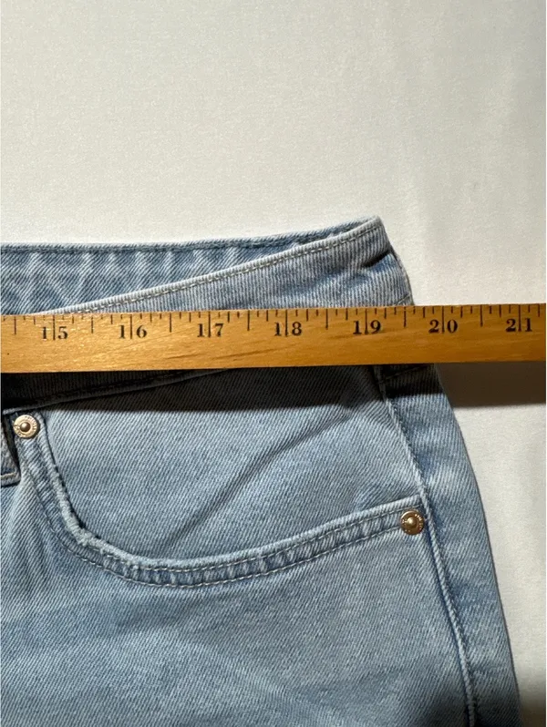 Seven7 Premium Brand Light Blue Straight Leg Jeans Size 16 - Image 5