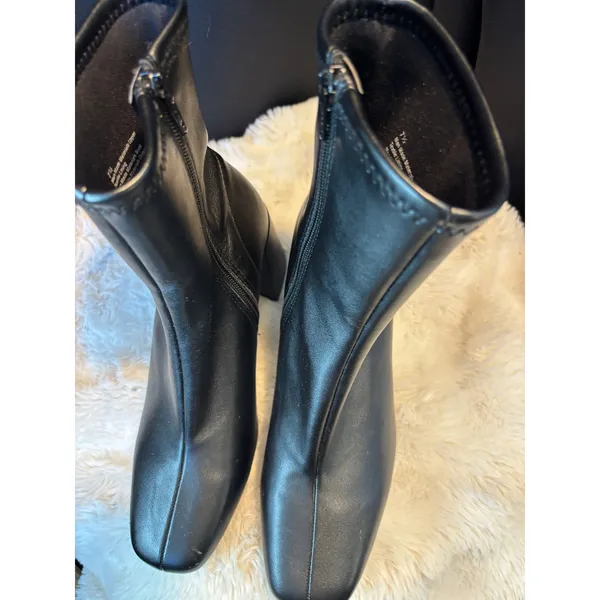 A New Day Black Faux Leather Square Toe Block Heel Sock Ankle Boots Size 7.5 - Image 2