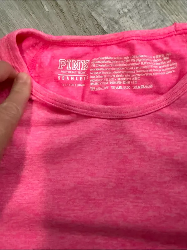 Victoria's Secret pink seamless athletic outfit both size small NWOT - Image 2