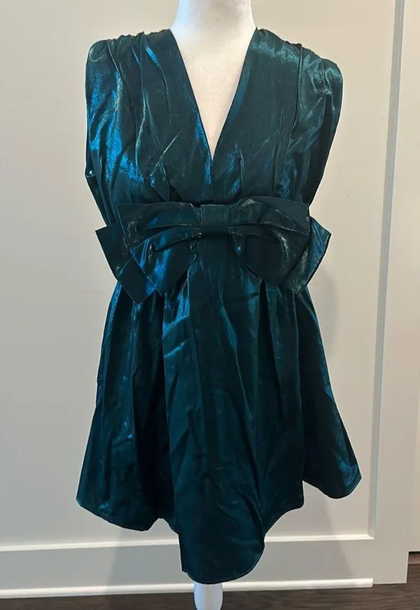 NWT Entro Bow Front Metallic Green Dress Sz M - Image 5