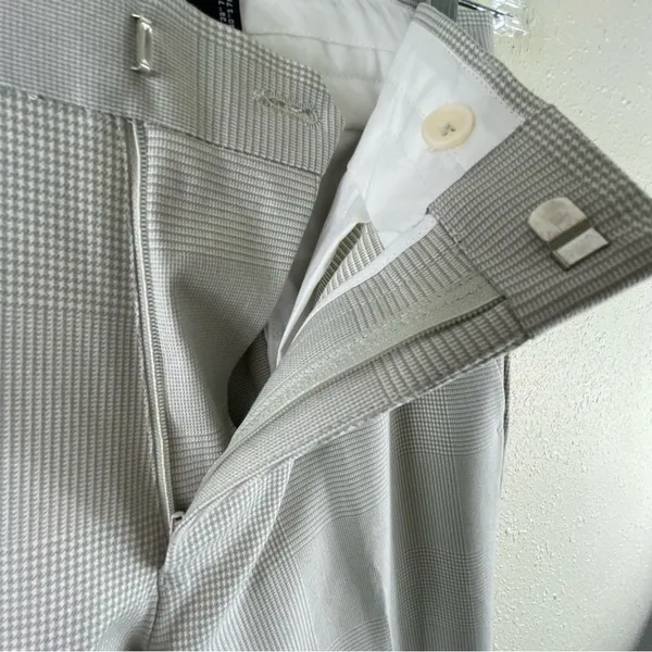 ASOS Gray Checkered Patterned Straight Cuffed Leg Trousers‎ Size 28 - Image 6