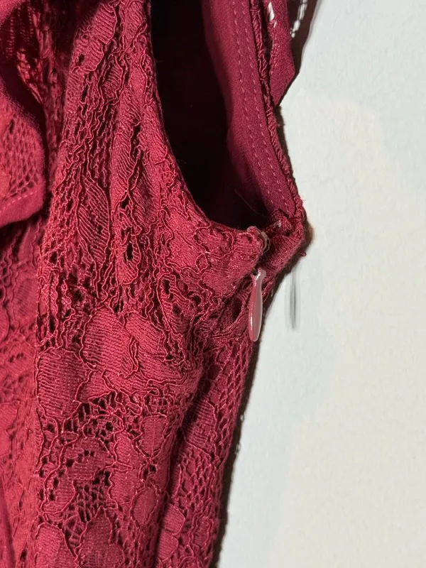 Foxiedox Anthropologie Clarinda Tiered Dress Women's Large Red Lace Formal Party - Image 10