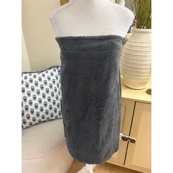 Coyuchi NEW Air Weight Organic Bath Wrap M/L Gray Shadow - Image 2
