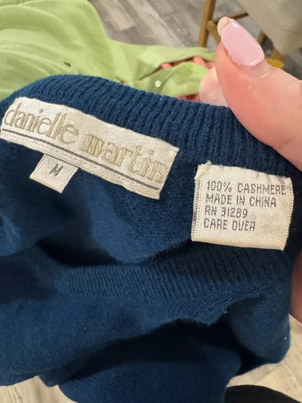 Vintage Danielle Martin 100% Cashmere Mock Neck Blue - Image 7