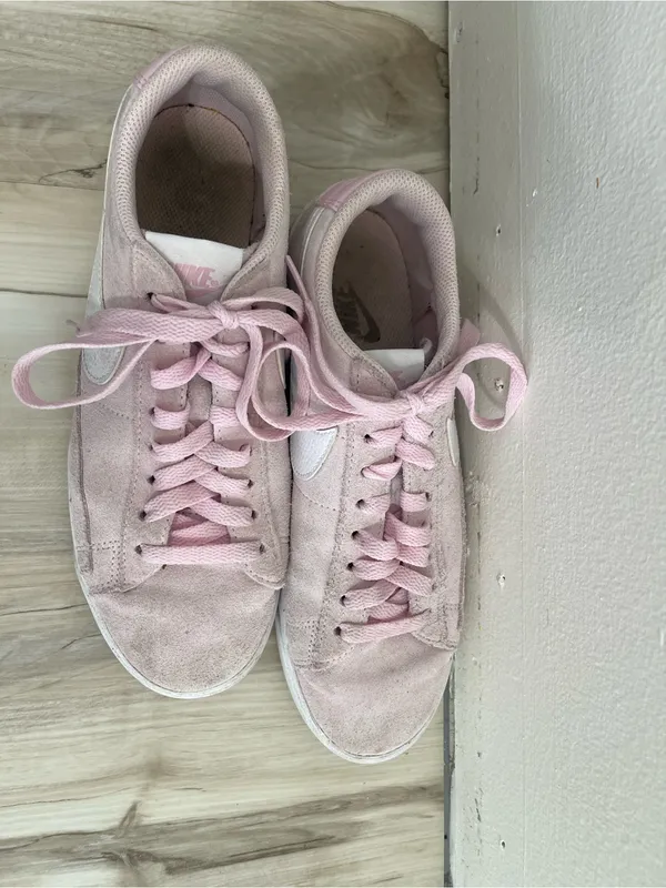 Women's Pink Suede Low-Top Nike Sneakers - Image 2