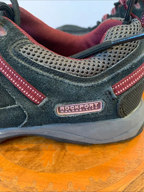 Rockport XCS Walkability Women’s Size 7 Black Suede and Burgundy Trail Shoes - Image 3