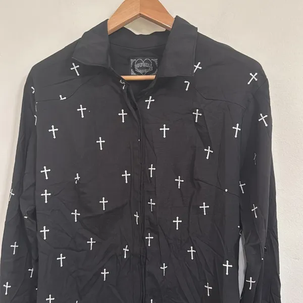 Cowgirl Hardwear Black Button Down Long Sleeve Shirt Silver Cross Pattern sz XL - Image 3